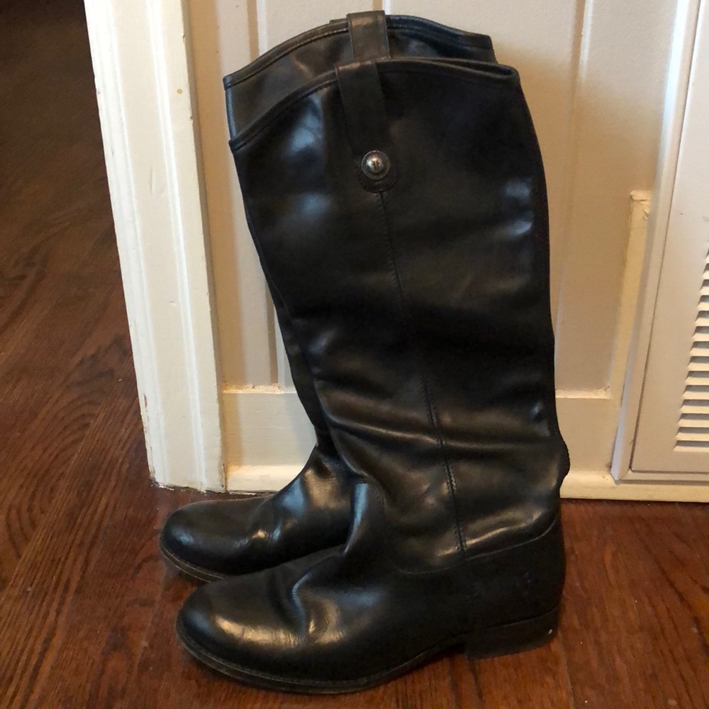 FRYE Melissa button boots / black / 7.5